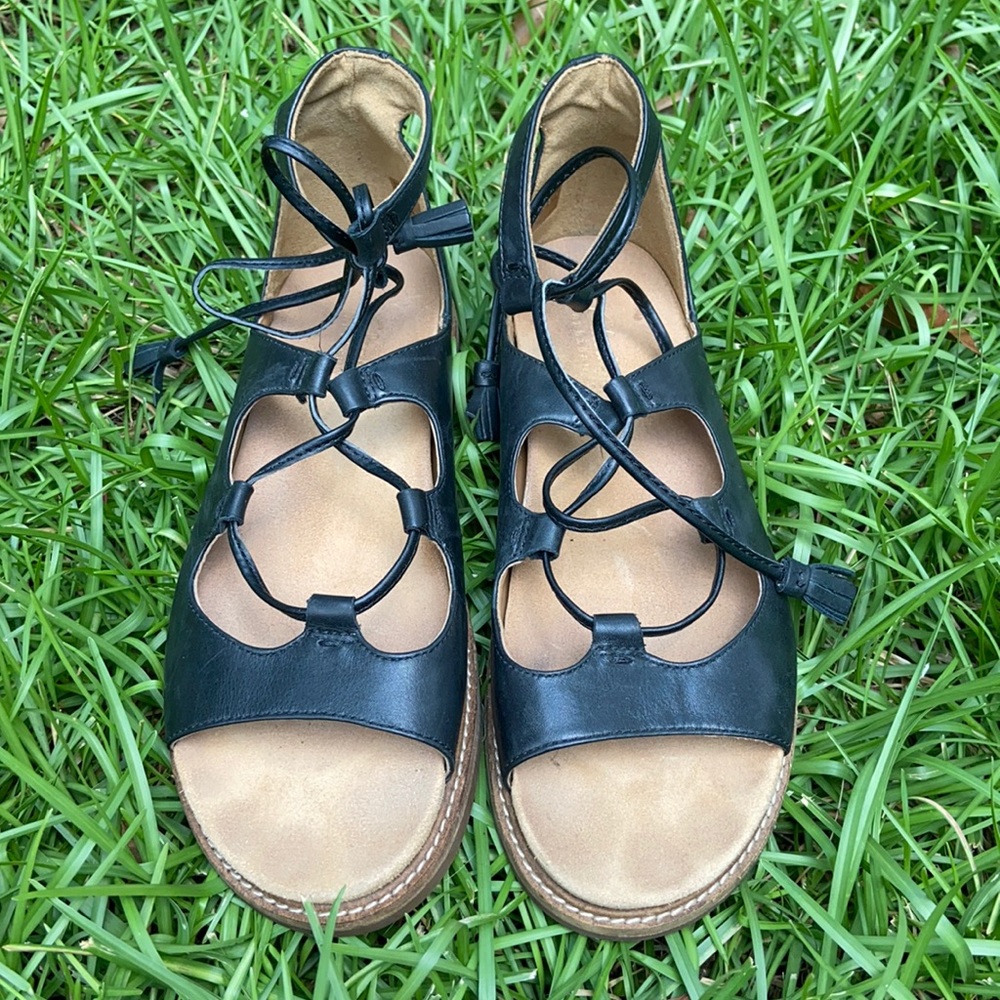 Clarks Corsio Dallas Artisan lace up sandal